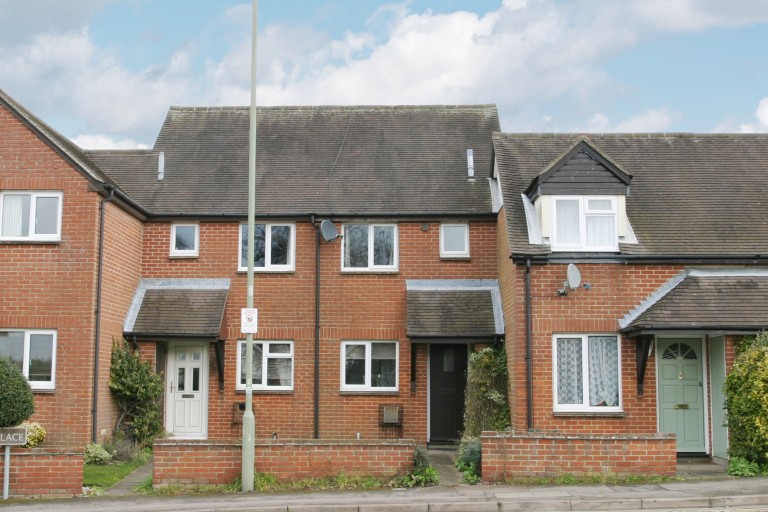 Lincoln Place, Thame, Oxfordshire